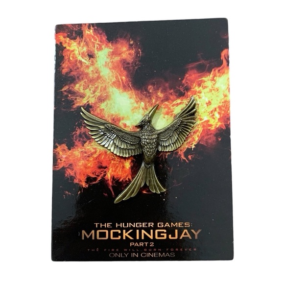 NWT The Hunger Games Mockingjay Part 2 Pin - Picture 1 of 7